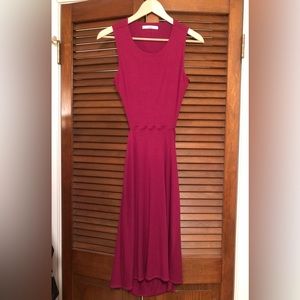 RARE Flexus Viva magenta dress with partial open back Size S/M